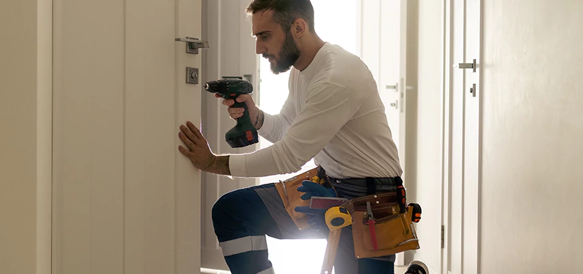 Mailbox Lock Installation Expert in New Lenox, Illinois