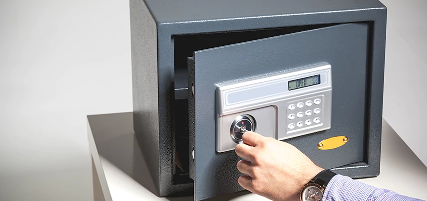 Jewelry Safe Unlocking Service in New Lenox, Illinois