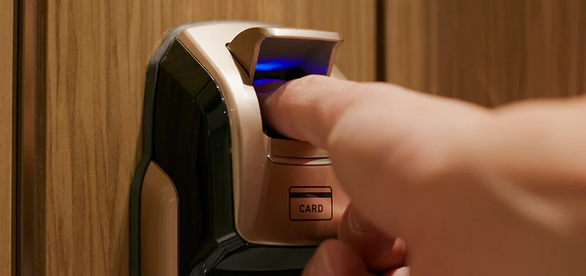 Locksmith Company For Window Lock Installation in New Lenox, Illinois
